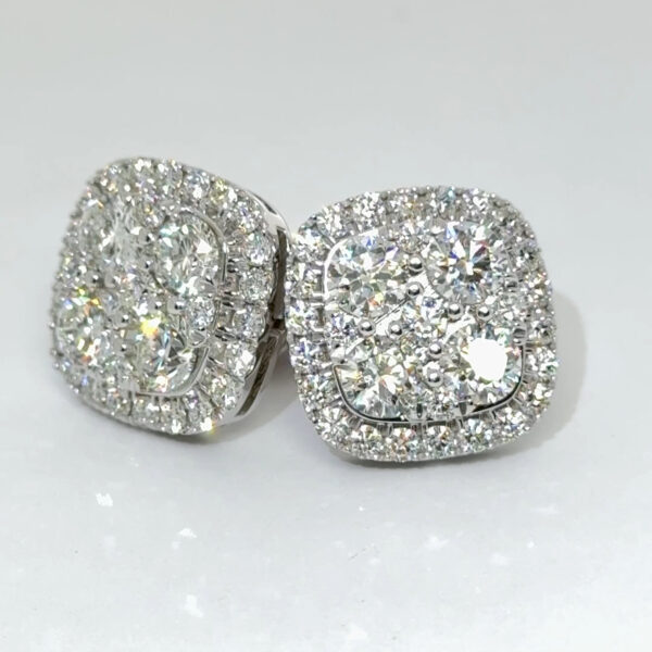 Natural VS cluster earrings with halo